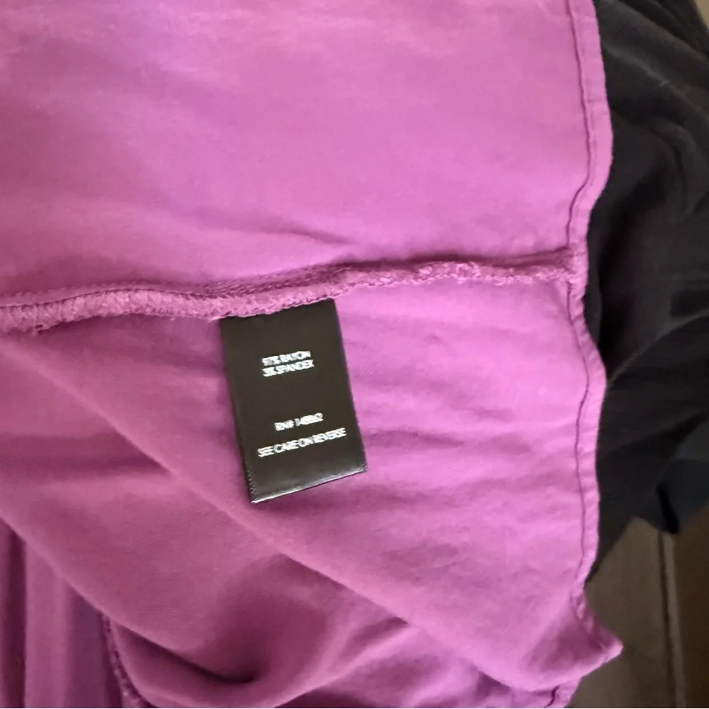 Torrid Woman’s Plus Purple Sleeveless Button-Down Top 4X - Picture 8 of 8